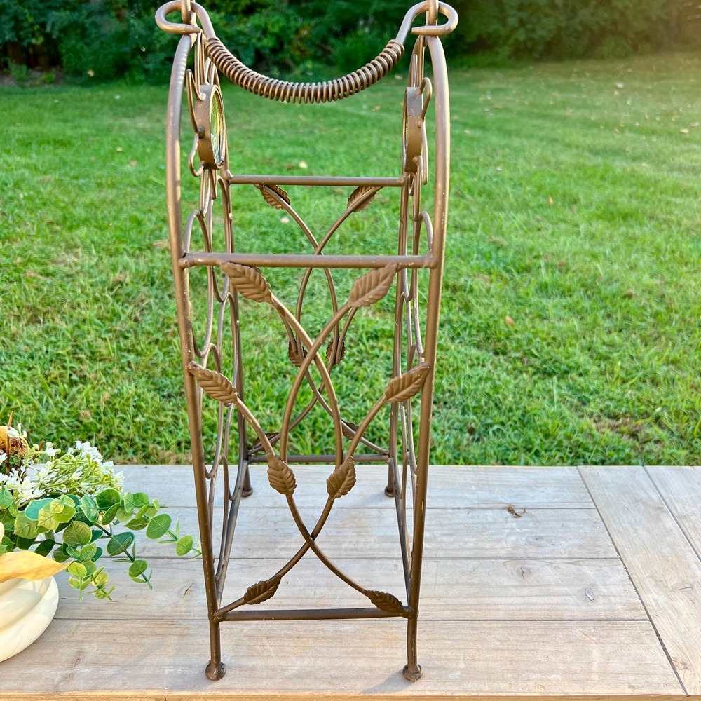 Vintage Celestial Sun With Face Iron Wine Rack - Picture 8 of 14